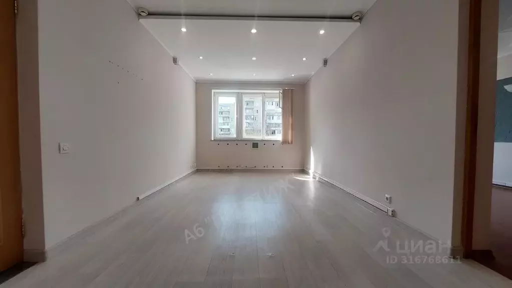 Офис в Башкортостан, Уфа Революционная ул., 154/1 (68 м) - Фото 0