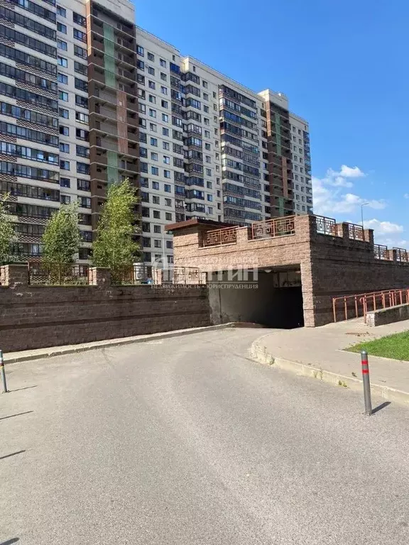 Гараж в Ленинградская область, Всеволожский район, пос. Бугры ул. ... - Фото 1