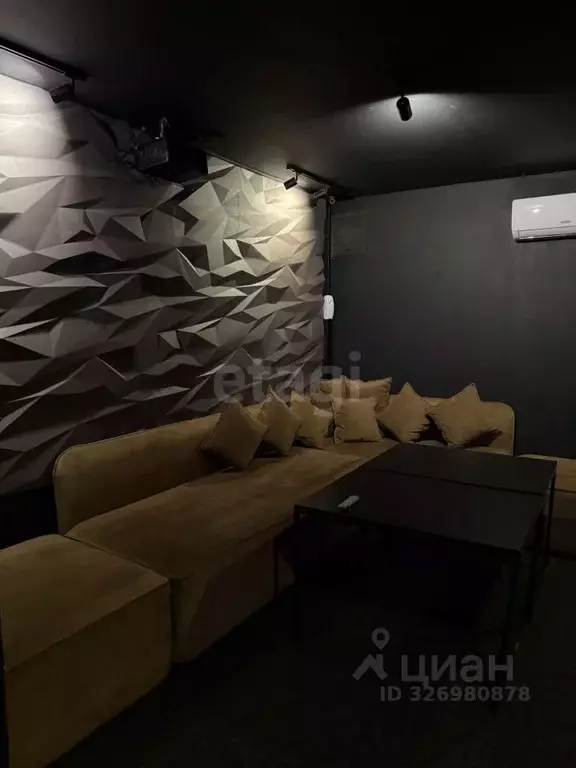 Помещение свободного назначения в Забайкальский край, Чита ул. ... - Фото 1