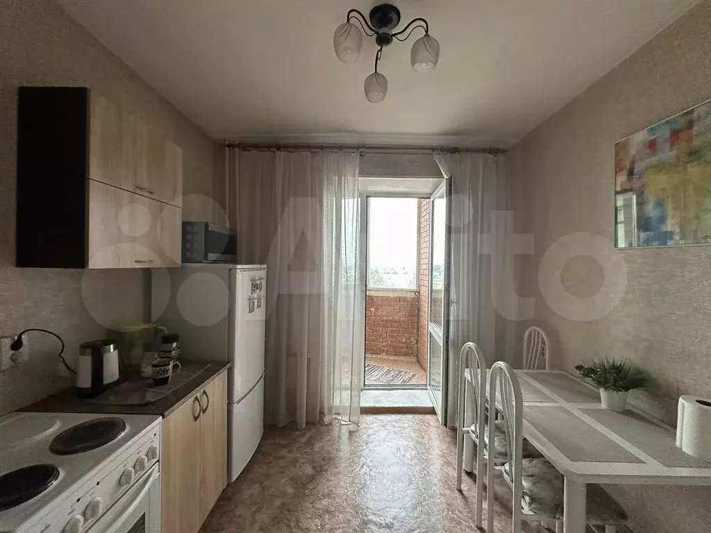 1-к. квартира, 39 м, 8/10 эт. - Фото 1