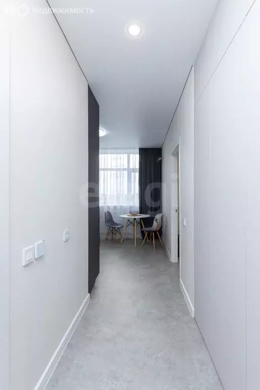 1-комнатная квартира: Тюмень, улица Тимофея Чаркова, 91 (31.9 м) - Фото 2