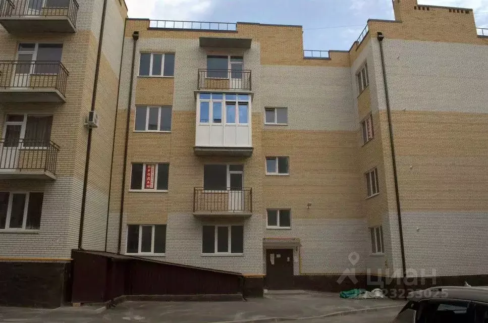 3-к кв. Ростовская область, Таганрог пер. 1-й Новый (99.0 м) - Фото 1