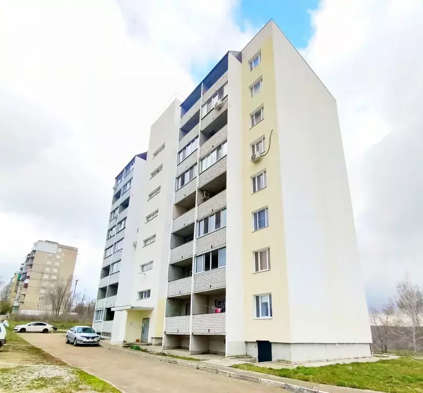 2-к кв. Саратовская область, Вольск Ярославская ул., 79 (48.8 м) - Фото 0