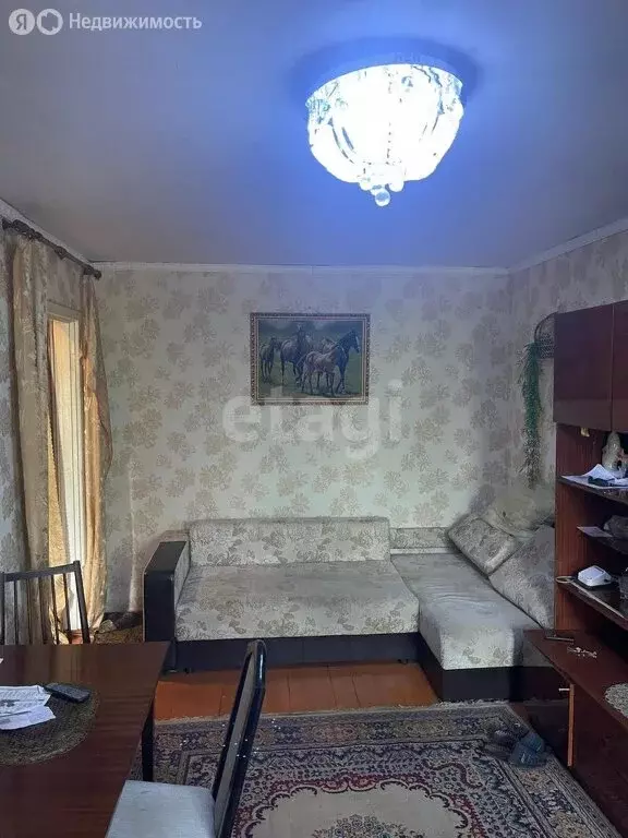 3-комнатная квартира: Киселёвск, Черноморская улица, 23 (61.7 м) - Фото 1
