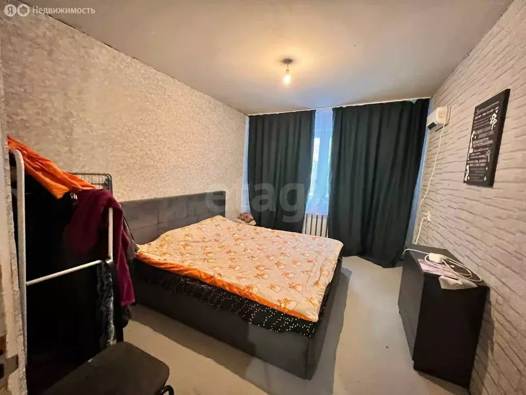 3-комнатная квартира: посёлок городского типа Редкино, улица Гагарина, ... - Фото 2