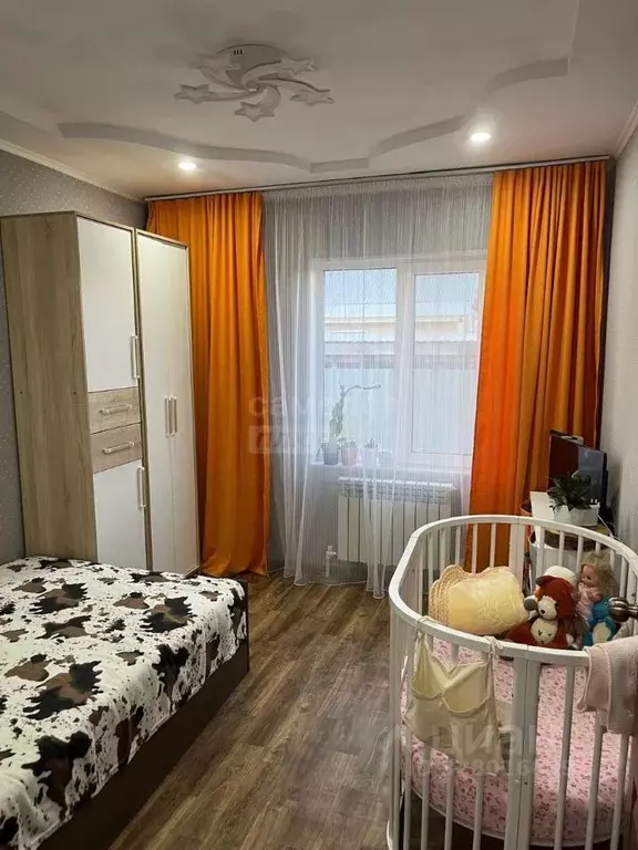 Дом в Оренбургская область, с. Ташла ул. Новоселов, 25 (100 м) - Фото 1