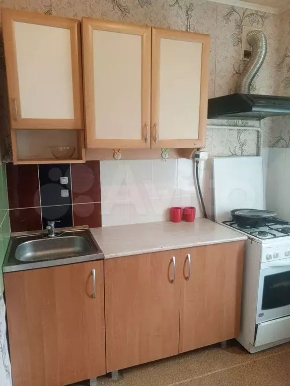 1-к. квартира, 46 м, 5/5 эт. - Фото 0