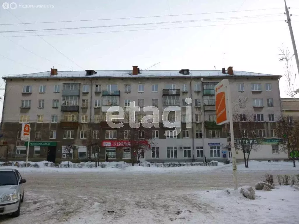 3-комнатная квартира: Нижний Тагил, проспект Строителей, 17 (53.4 м) - Фото 1