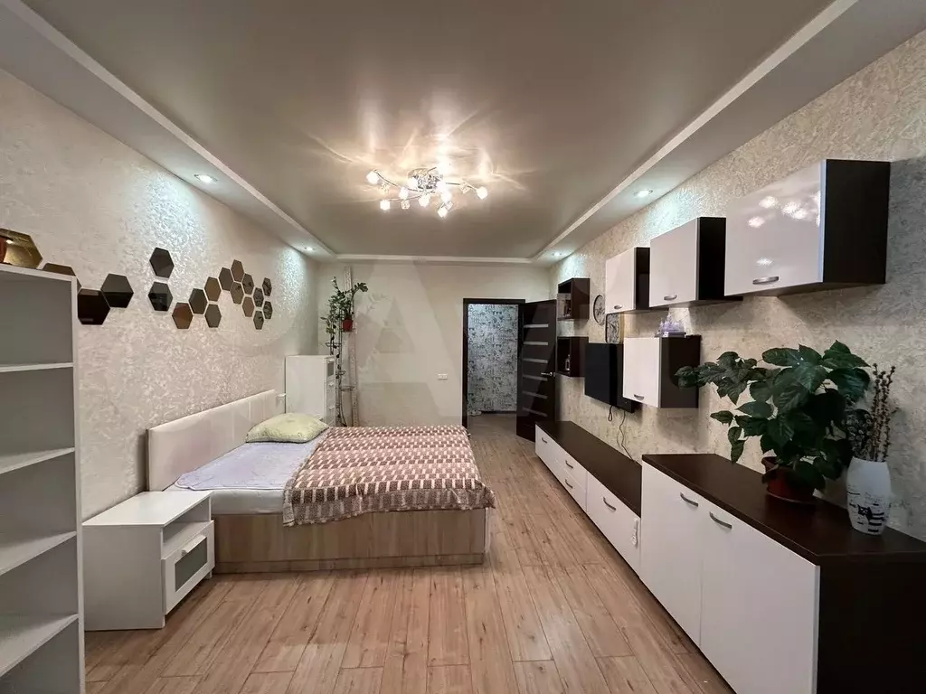 2-к. квартира, 65 м, 4/9 эт. - Фото 1