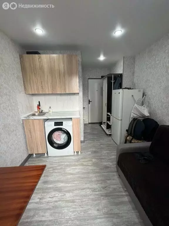 1-комнатная квартира: Красноярск, улица Вильского, 10 (12 м) - Фото 2