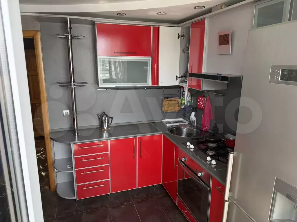 2-к. квартира, 54 м, 5/5 эт. - Фото 0