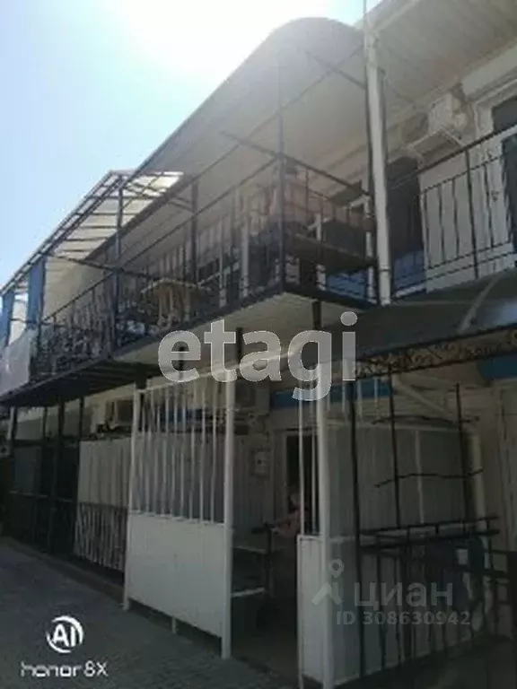 Дом в Крым, Сакский район, Лесновское с/пос, с. Прибрежное ул. ... - Фото 2