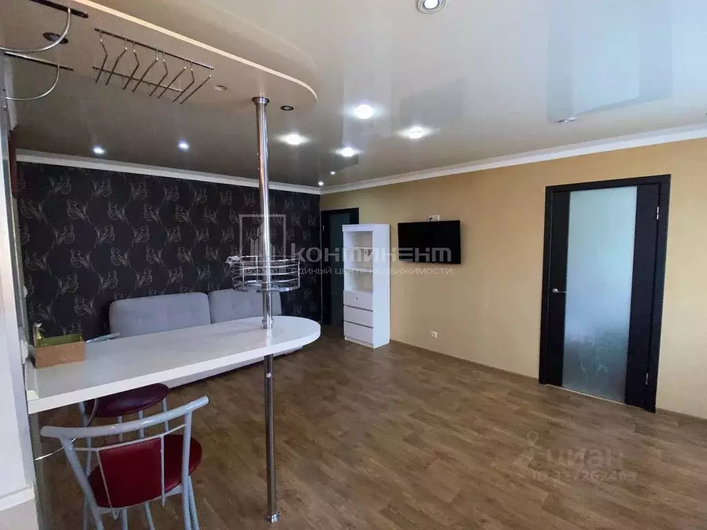 2-к кв. Владимирская область, Ковров просп. Ленина, 21 (45.7 м) - Фото 1