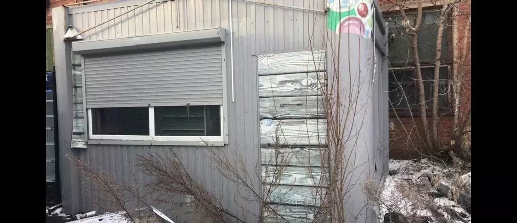 Торговая площадь в Омская область, Омск ул. Лобкова, 3 (1 м) - Фото 1