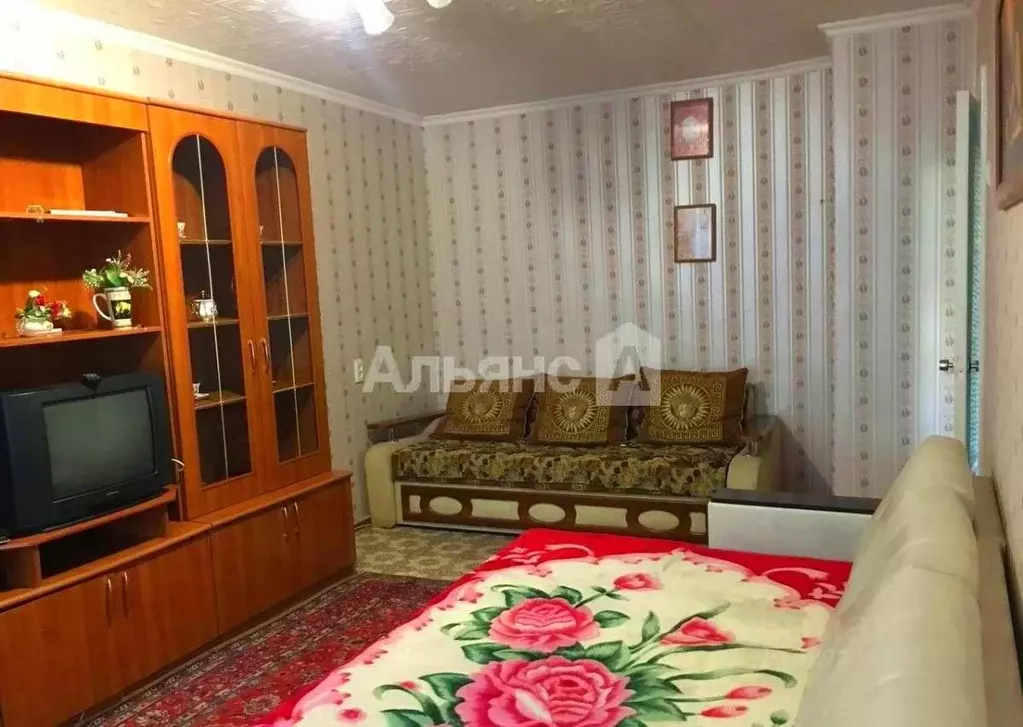 1-к кв. Ростовская область, Шахты ул. Шевченко, 74 (32.0 м) - Фото 1