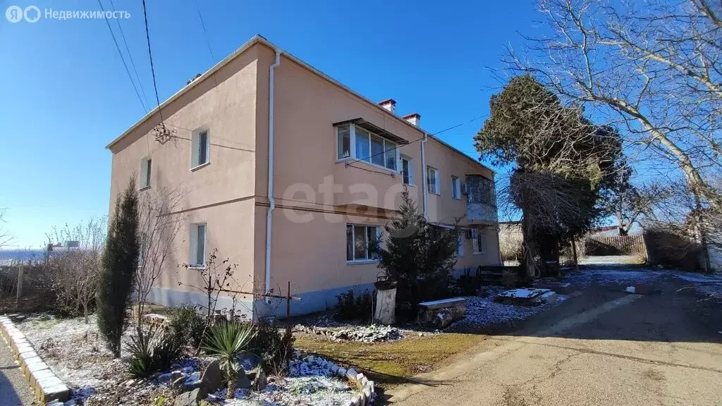 3-комнатная квартира: Сакский район, Лесновское сельское поселение, ... - Фото 1