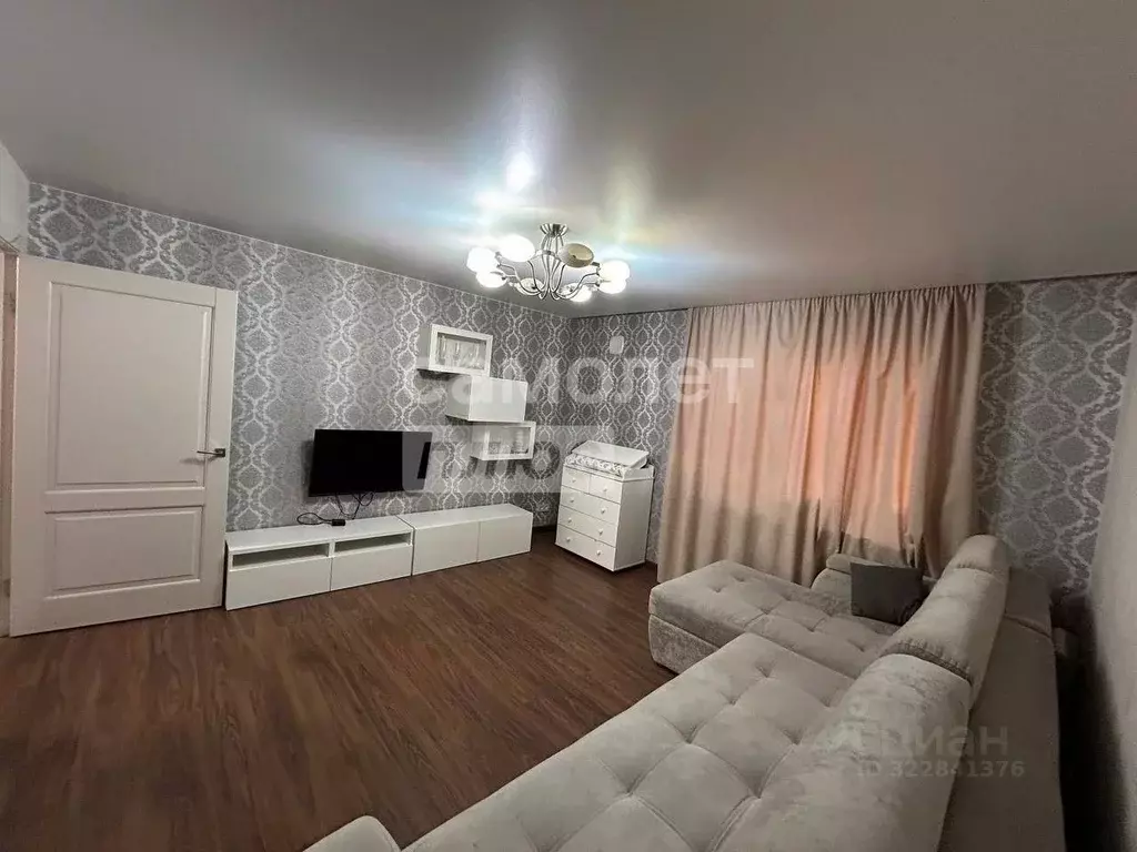 2-к кв. Марий Эл, Йошкар-Ола ул. Петрова, 31 (55.7 м) - Фото 1