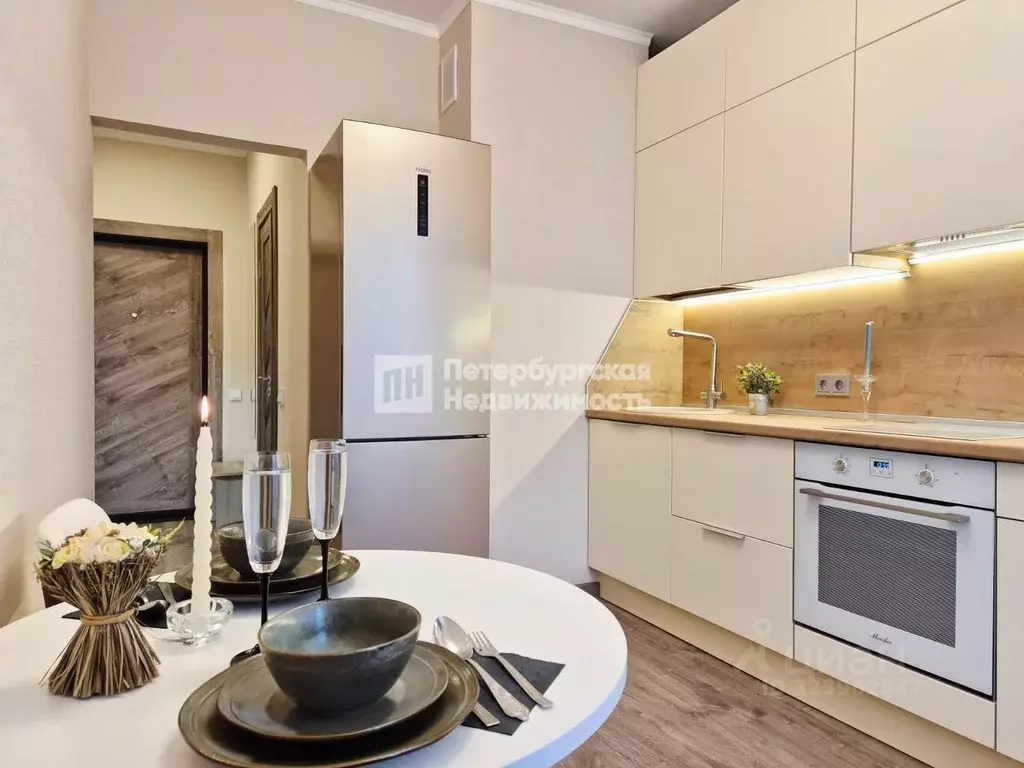 1-к кв. Санкт-Петербург Серебристый бул., 17к1 (37.25 м) - Фото 0