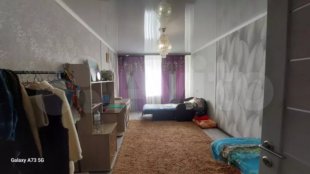 Комната 20 м в 3-к., 1/9 эт. - Фото 0