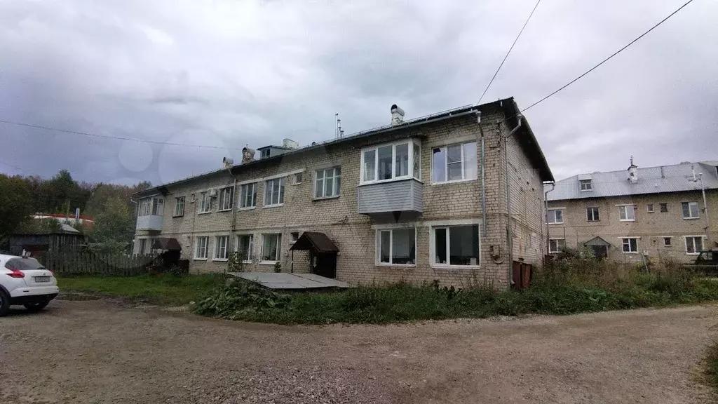 3-к. квартира, 49 м, 1/2 эт. - Фото 0