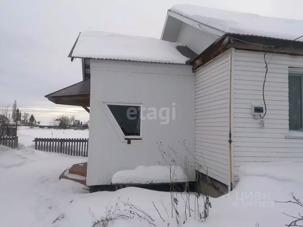 Дом в Башкортостан, Гафурийский район, с. Белое Озеро Технический ... - Фото 1