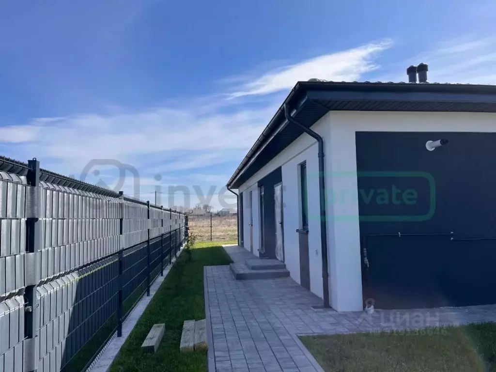 Дом в Калининградская область, Гурьевский муниципальный округ, пос. ... - Фото 1