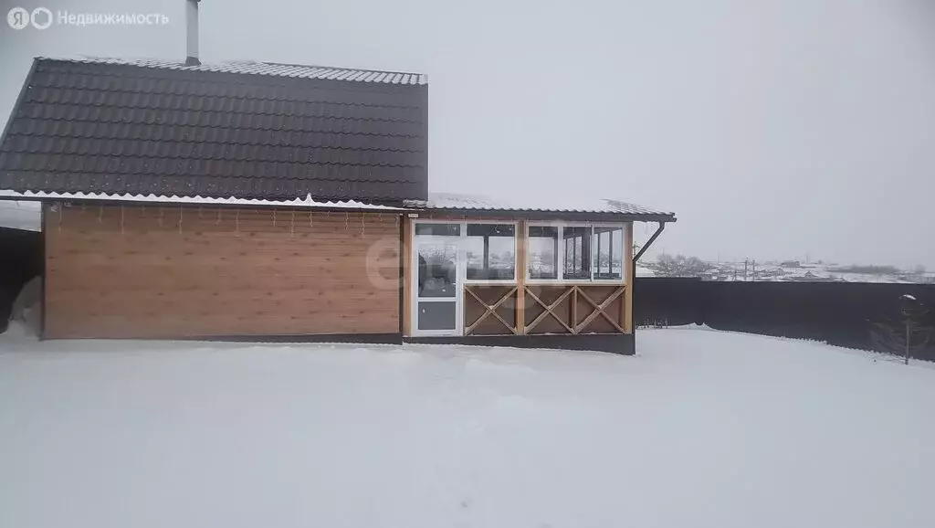 Дом в Сатка, улица Шарова (21.4 м) - Фото 1