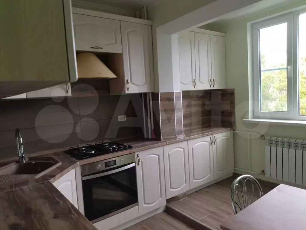 1-к. квартира, 38 м, 4/5 эт. - Фото 1