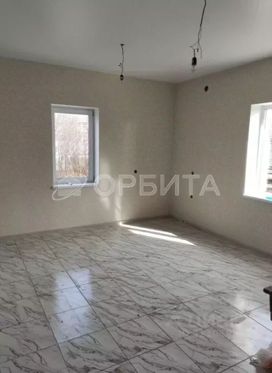 Дом в Тюменская область, Тюмень Якорь садовое товарищество, ул. ... - Фото 1