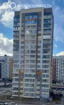 3-комнатная квартира: Тюмень, улица Александра Протозанова, 16к2 (87 ... - Фото 2