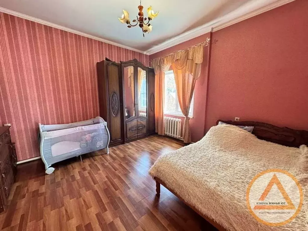 Дом в Краснодарский край, Туапсе Армавирская ул., 24 (120 м) - Фото 0