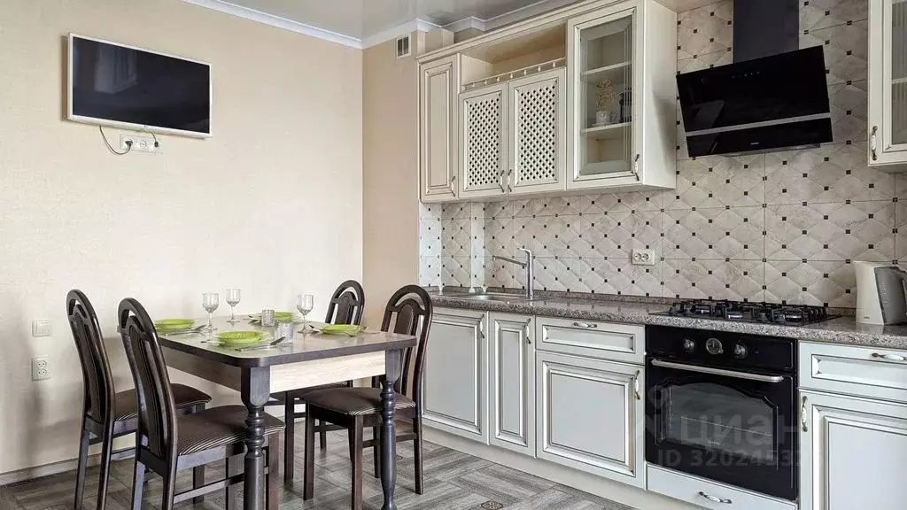 1-к кв. Ставропольский край, Ессентуки Пятигорская ул., 7 (45.0 м) - Фото 0