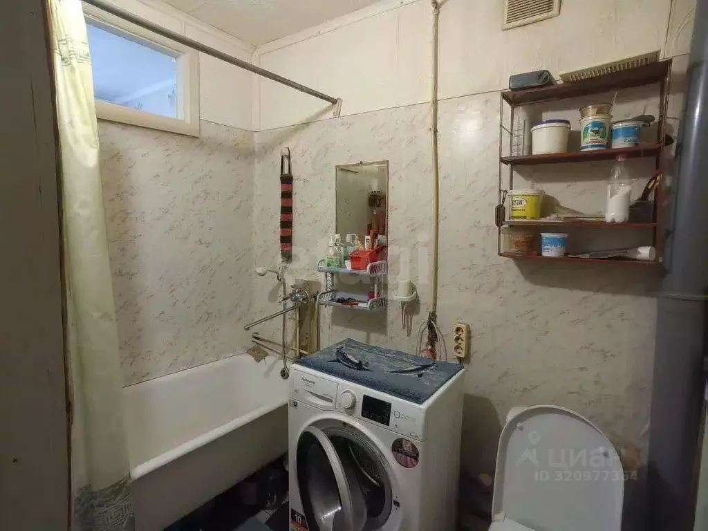 2-к кв. Бурятия, Улан-Удэ Восточный мкр, ул. Королева, 2 (41.9 м) - Фото 0