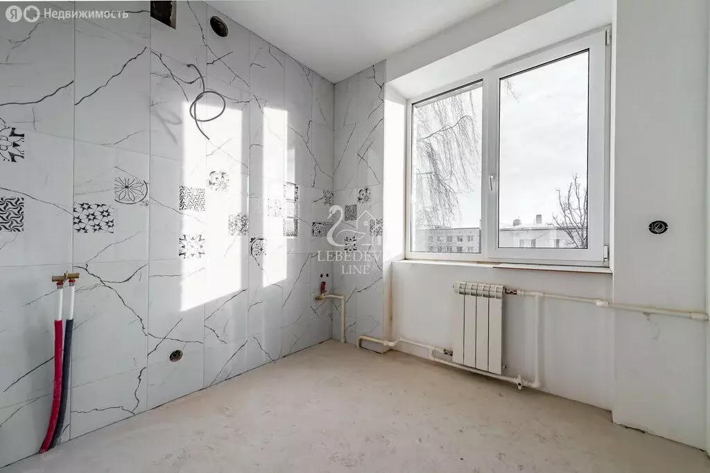 3-комнатная квартира: Никольское, Комсомольская улица, 14 (57 м) - Фото 1