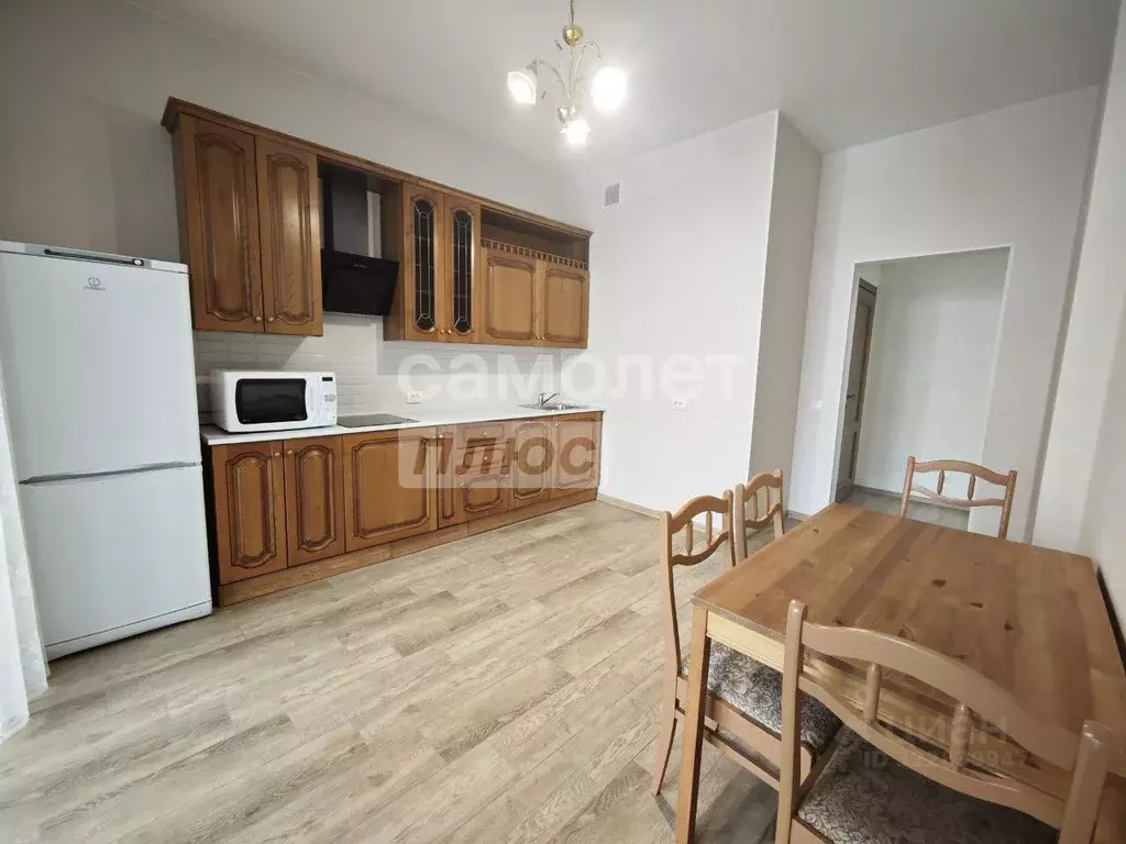 2-к кв. Свердловская область, Екатеринбург наб. Олимпийская, 9 (83.0 ... - Фото 1