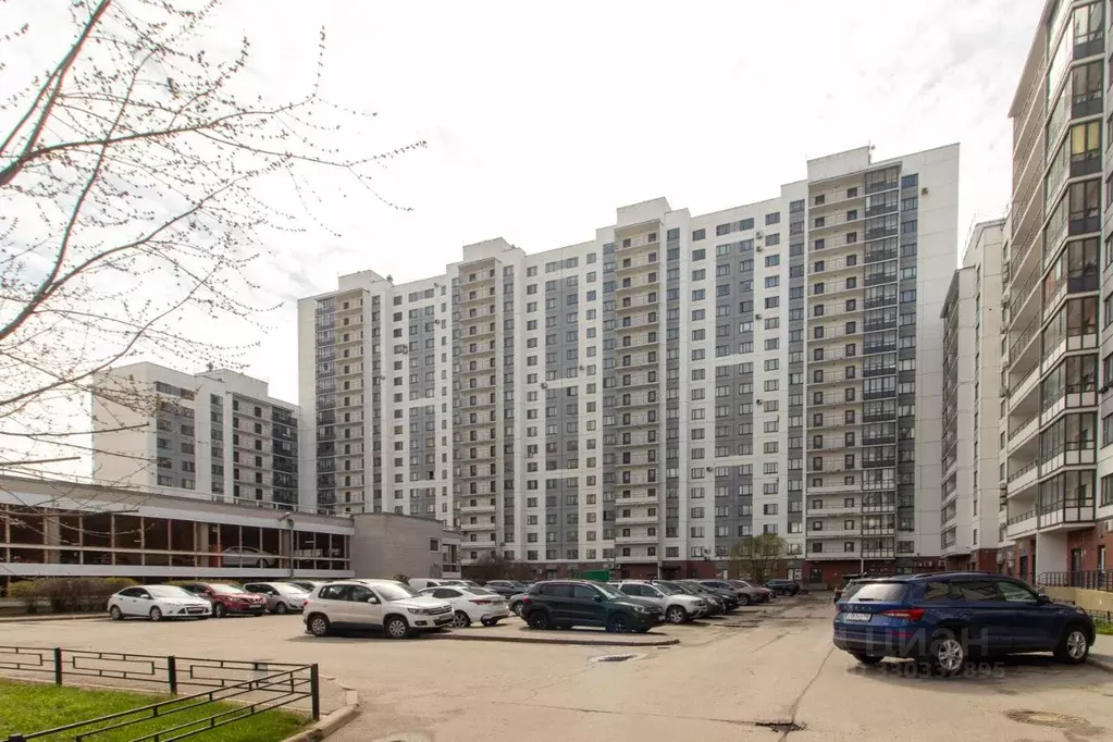 1-к кв. Санкт-Петербург ул. Оптиков, 51к1 (48.0 м) - Фото 1