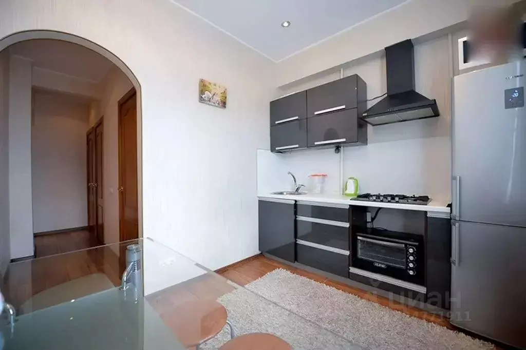 2-к кв. Челябинская область, Челябинск просп. Ленина, 30 (56.0 м) - Фото 2