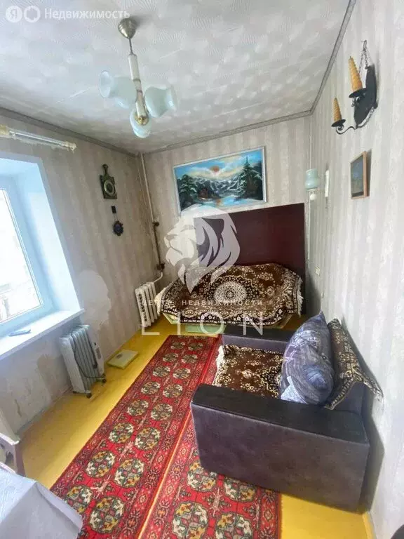 4-комнатная квартира: Белгород, улица Костюкова, 5 (60 м) - Фото 1