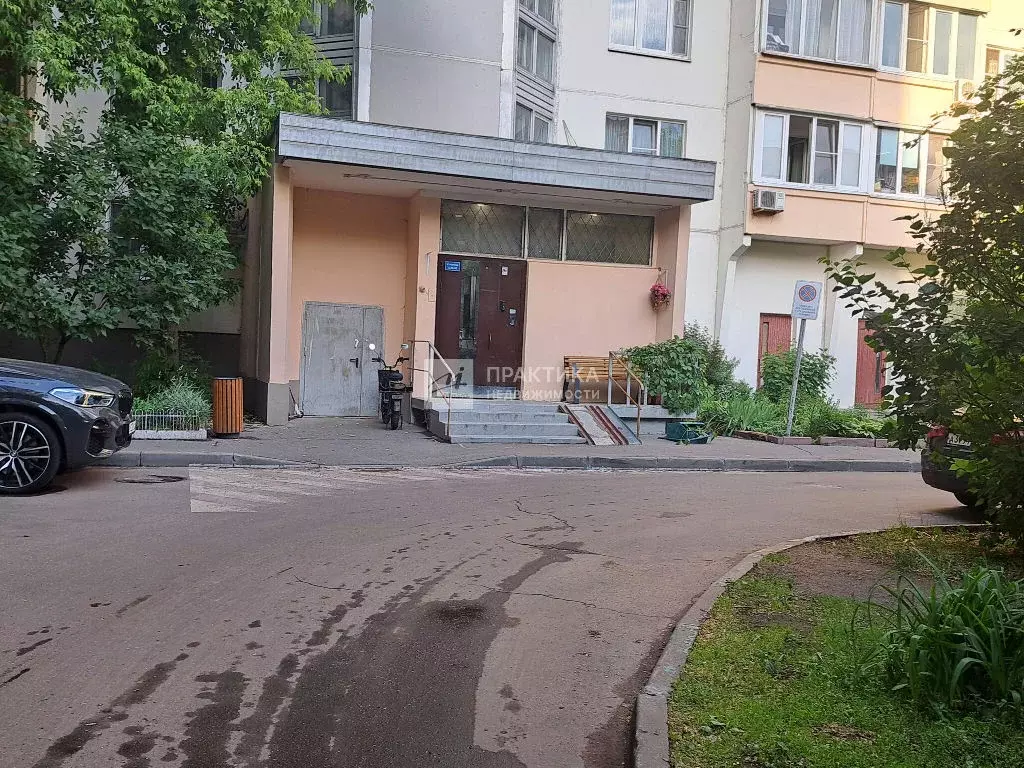 Продается 2-комнатная квартира - Фото 1