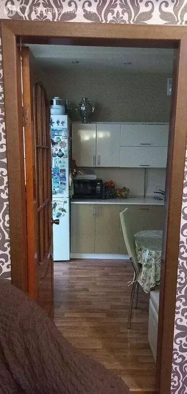 3-комнатная квартира: Каменск-Шахтинский, проспект Карла Маркса, 83 ... - Фото 0