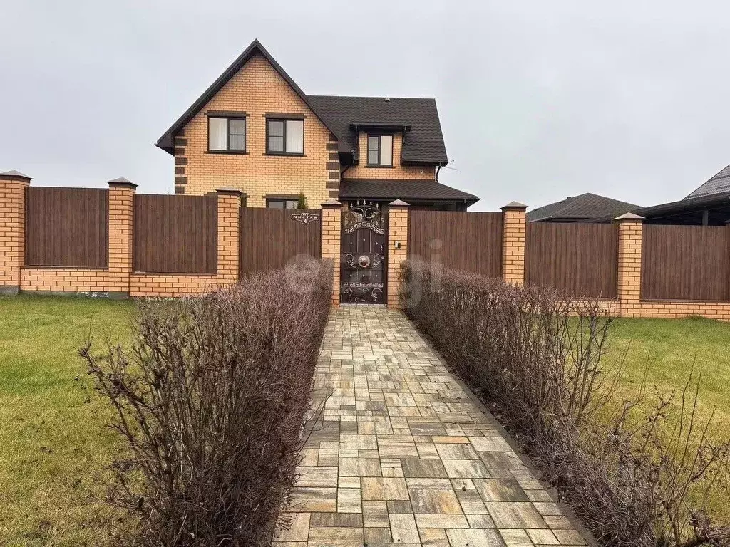 Дом в Белгородская область, Белгородский район, с. Стрелецкое ул. ... - Фото 1