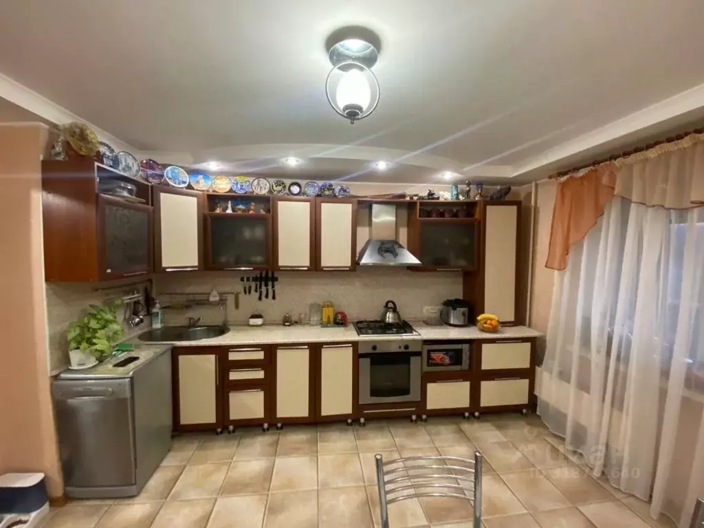 3-к кв. Татарстан, Казань ул. Гарифьянова, 38А (105.0 м) - Фото 0