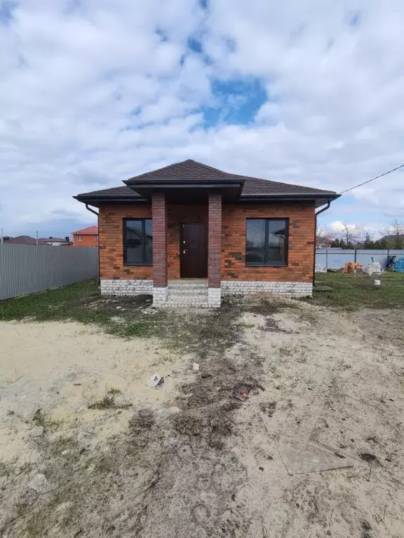 Коттедж в Воронежская область, с. Новая Усмань ул. Хлеборобов, 25 (100 ... - Фото 1