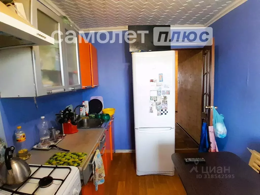 3-к кв. Вологодская область, Шексна рп ул. Молодежная, 6 (58.3 м) - Фото 1