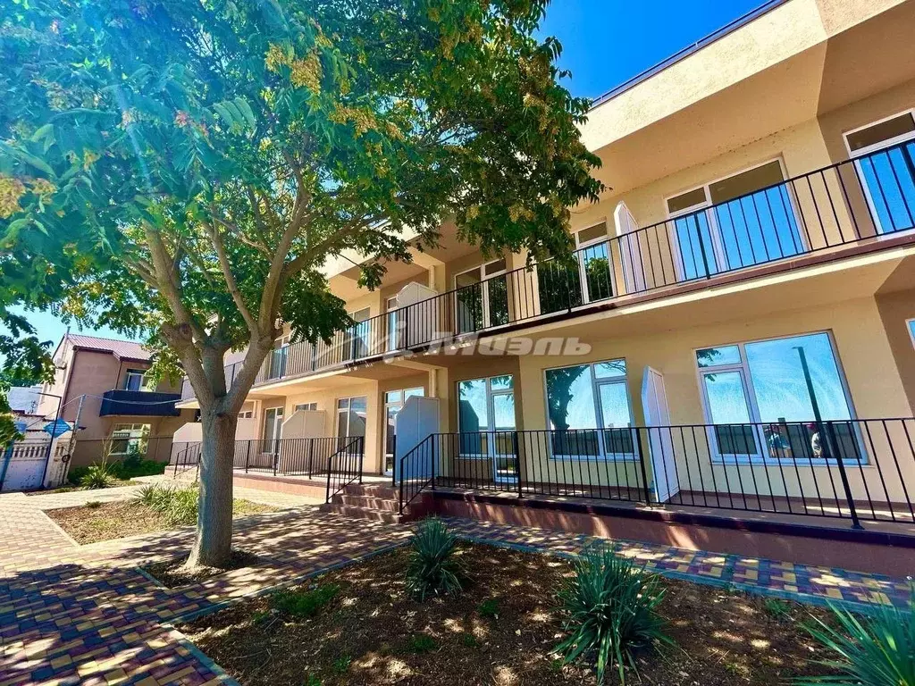 2-к кв. Крым, Евпатория ул. Революции, 7 (75.0 м) - Фото 1