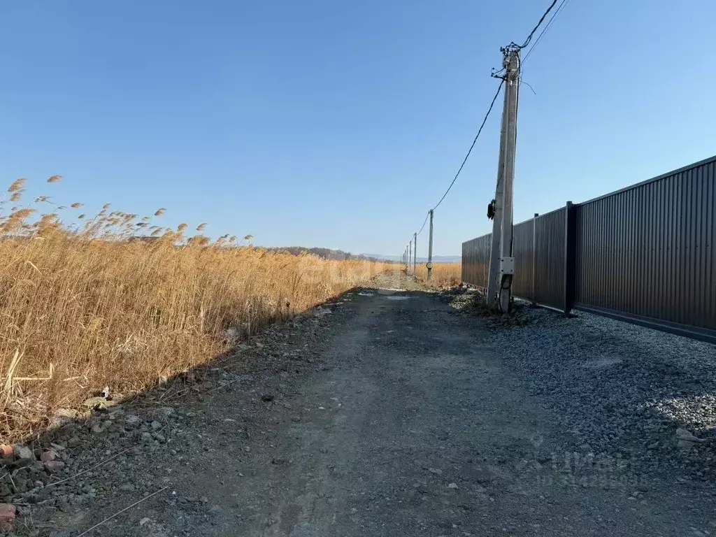 Участок в Приморский край, Надеждинский район, Де Фриз СТ ул. Осенняя ... - Фото 1