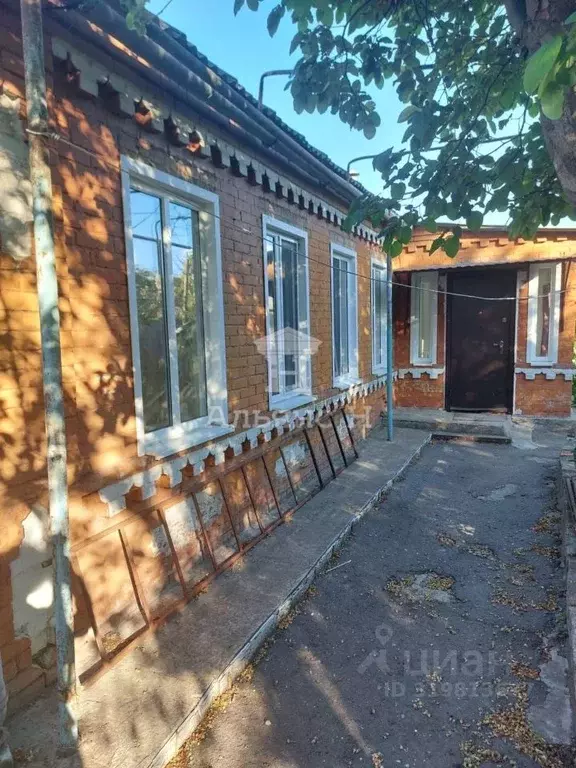Дом в Ростовская область, Азов Азовский район, пер. Павлова, 3Б (49 м) - Фото 0