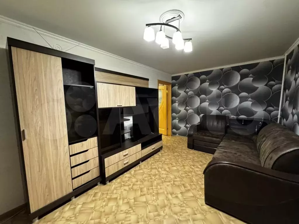 2-к. квартира, 45 м, 2/5 эт. - Фото 1