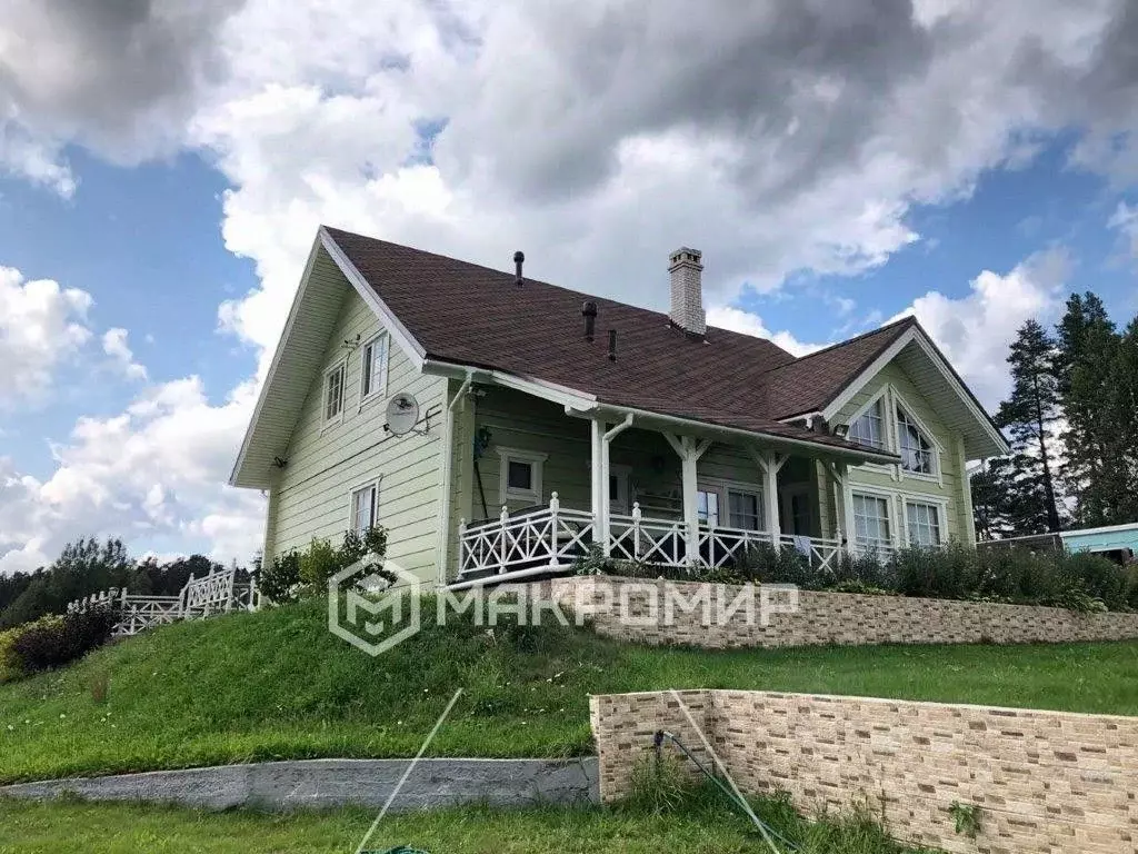 Коттедж в Ленинградская область, Выборгский район, Рощинское городское ... - Фото 1