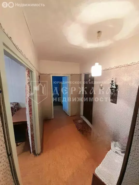 2-комнатная квартира: Берёзовский, 4-й микрорайон, Молодёжный бульвар, ... - Фото 2